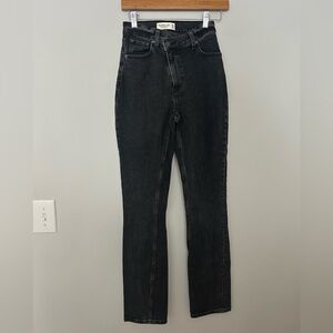 Abercrombie & Fitch The 90’s Slim Straight Ultra High Rise Curve Love Jeans